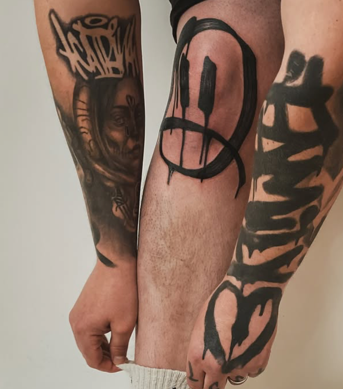 Full-Day Tattoo Session – Black Friday £100 Off + VIP upgrade